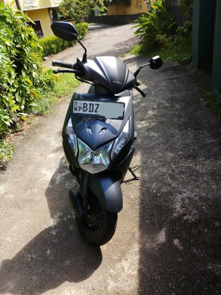 Honda Dio Matte 2016, Gampaha